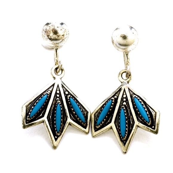 Sterling Silver Screw Back Earrings - Turquoise - Picture 2 of 5